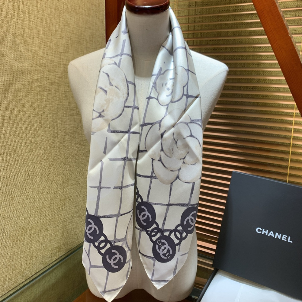 Chanel 100% silk 90cm square scarf!  
