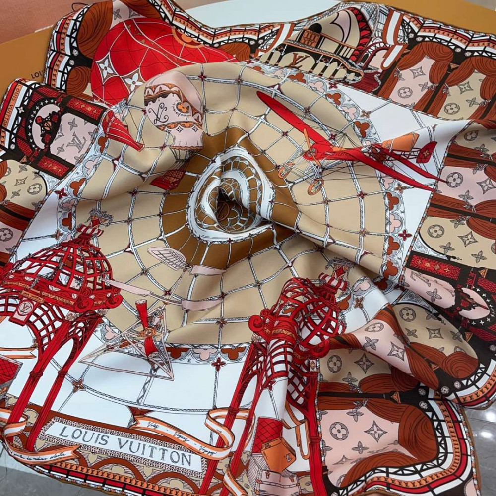 Louis Vuitton 100% Mulberry Silk 90cm Scarf!  