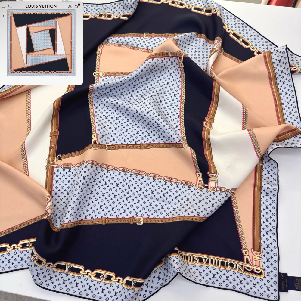 Louis Vuitton 100% Mulberry Silk 90cm Scarf!  