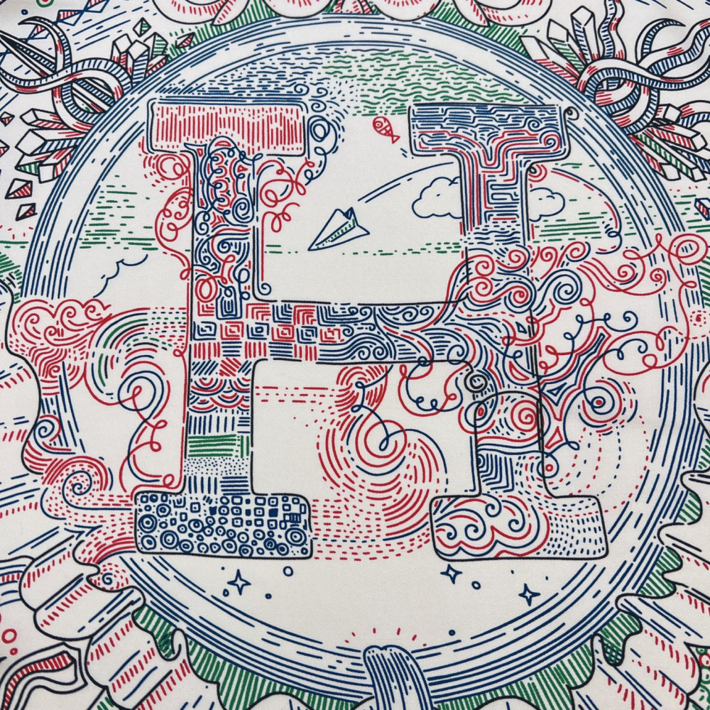 Hermès 90cm 100% Pure Silk Square Scarf!