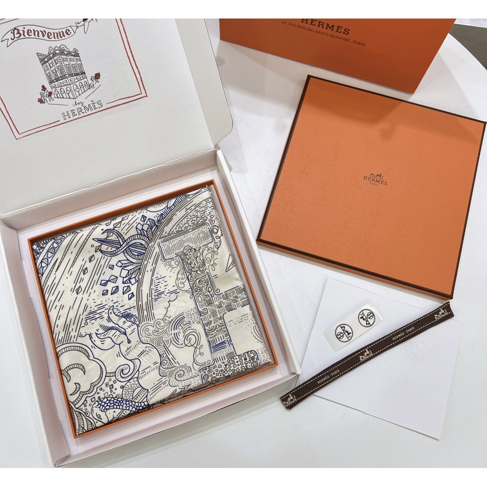 Hermès 90cm 100% Pure Silk Square Scarf!