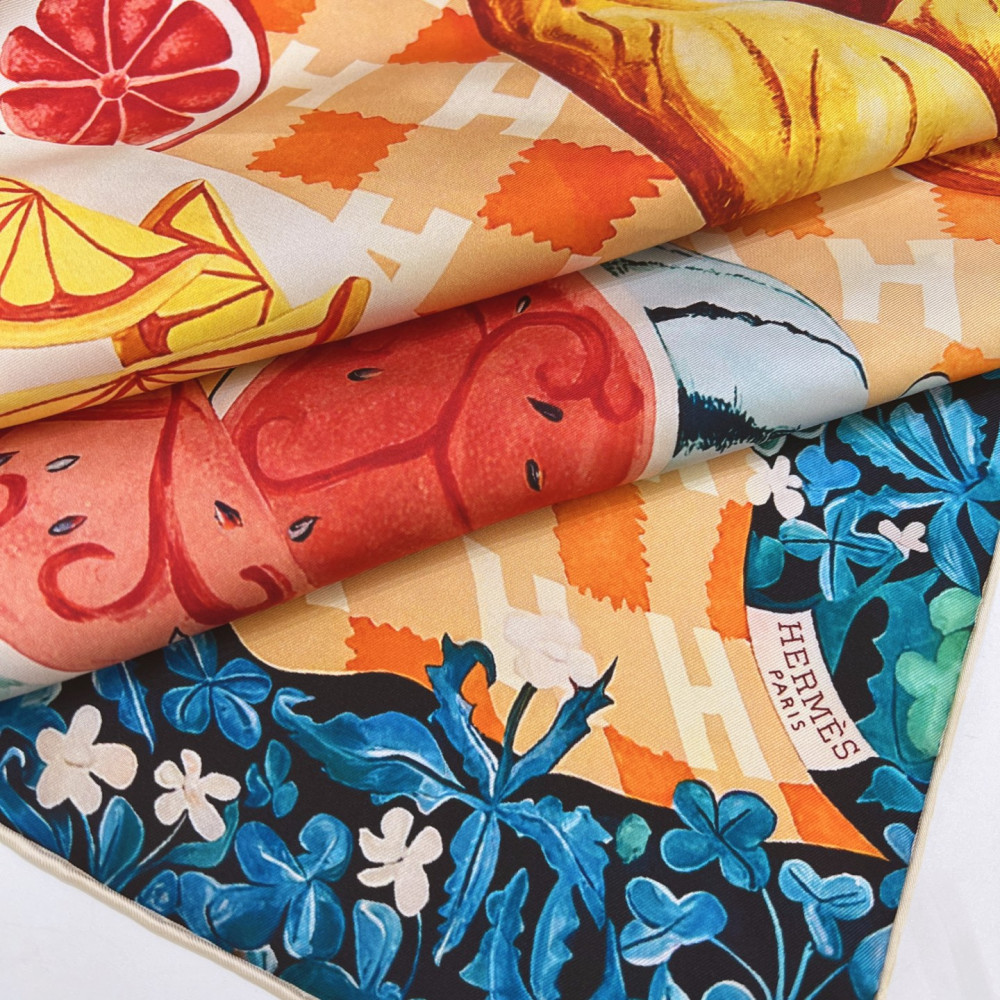 Hermès 90cm 100% Pure Silk Square Scarf!