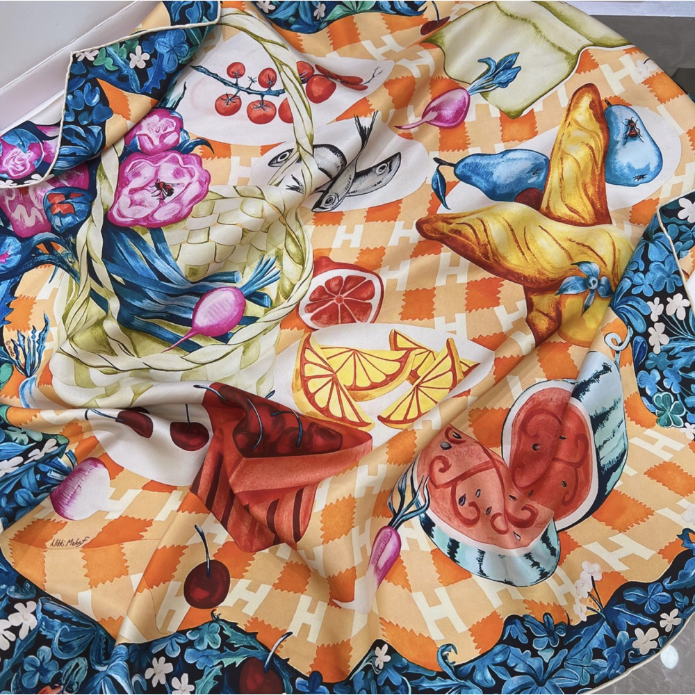 Hermès 90cm 100% Pure Silk Square Scarf!