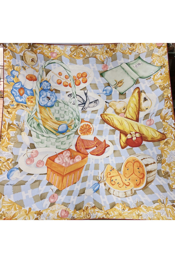 Hermès 90cm 100% Pure Silk Square Scarf!