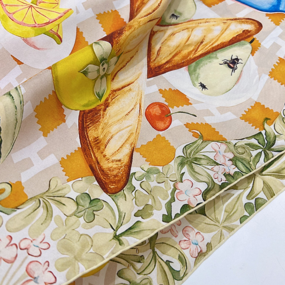 Hermès 90cm 100% Pure Silk Square Scarf!