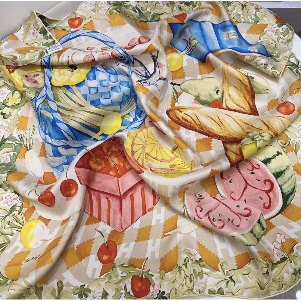 Hermès 90cm 100% Pure Silk Square Scarf!