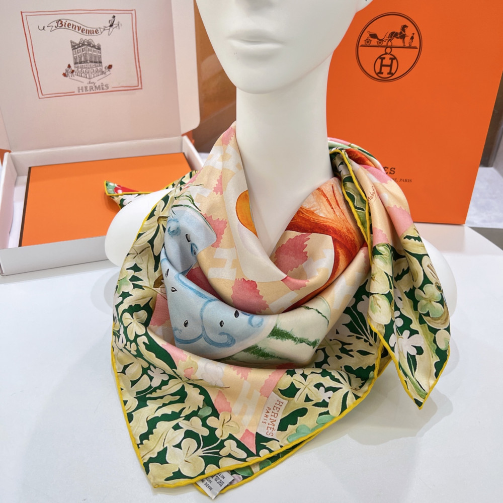 Hermès 90cm 100% Pure Silk Square Scarf!