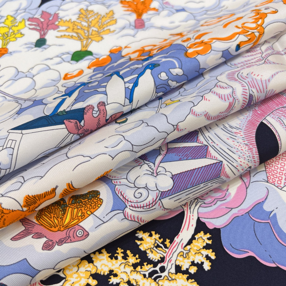 Hermès 90cm 100% Pure Silk Square Scarf!