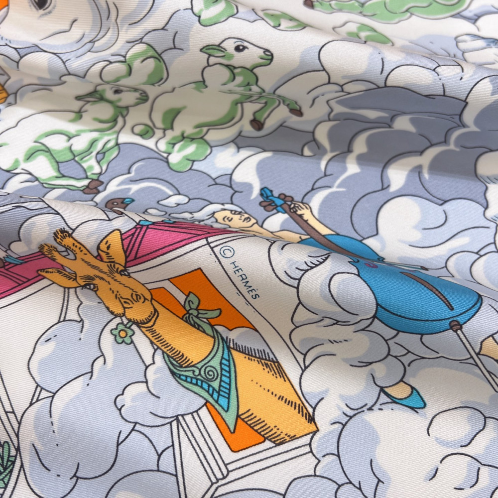 Hermès 90cm 100% Pure Silk Square Scarf!