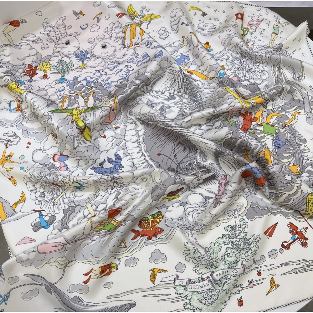 Hermès 90cm 100% Pure Silk Square Scarf!