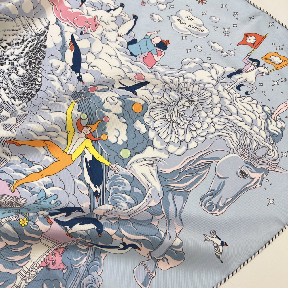 Hermès 90cm 100% Pure Silk Square Scarf!