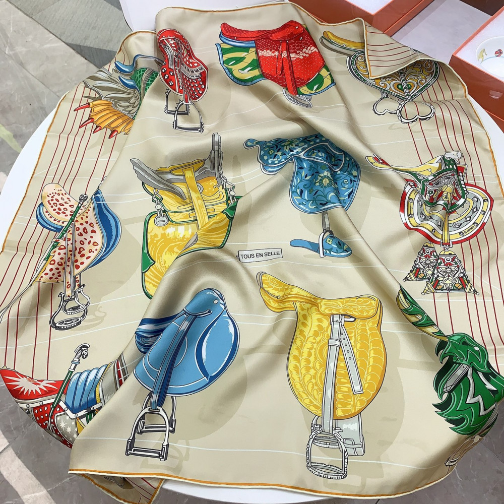 Hermès 90cm 100% Pure Silk Square Scarf!