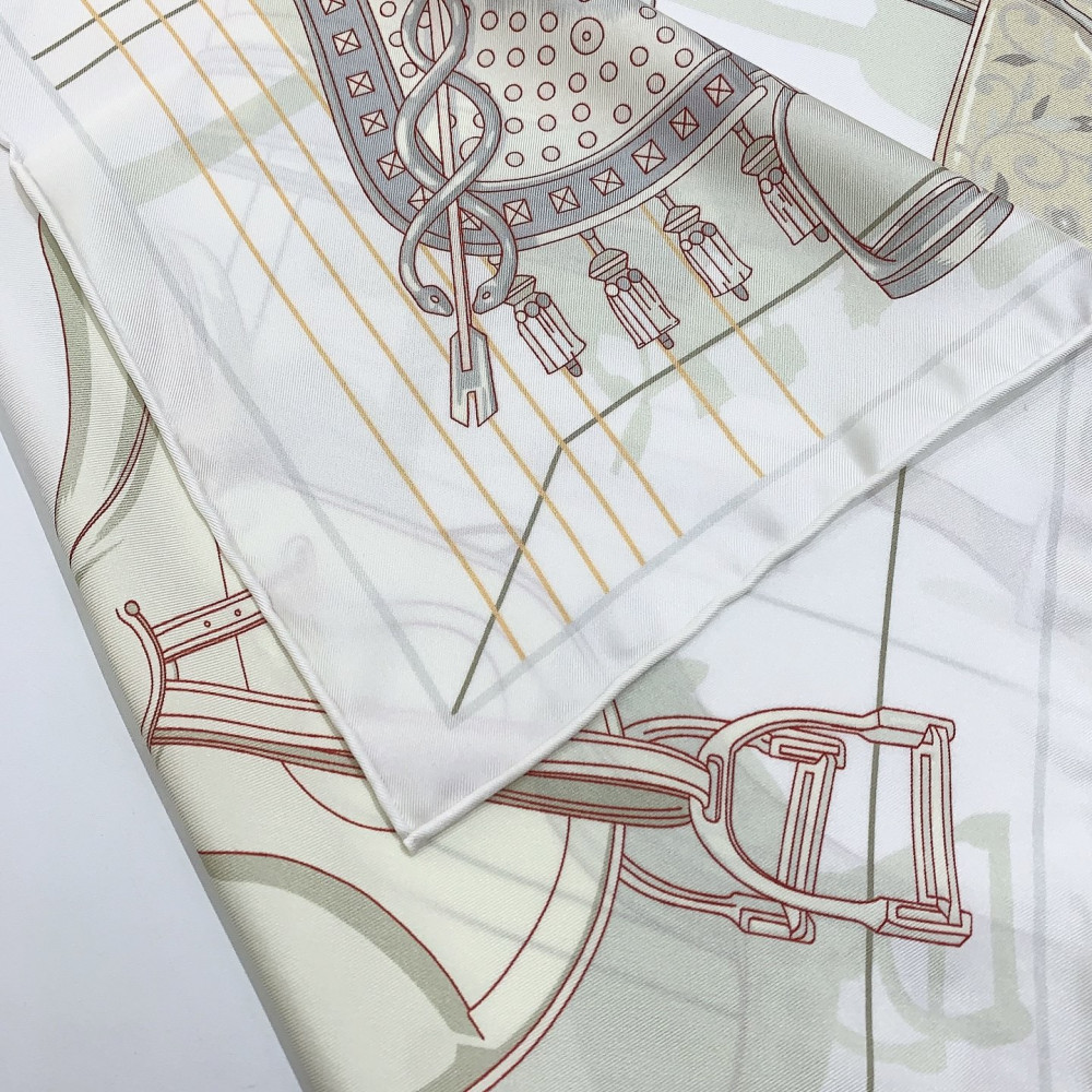 Hermès 90cm 100% Pure Silk Square Scarf!