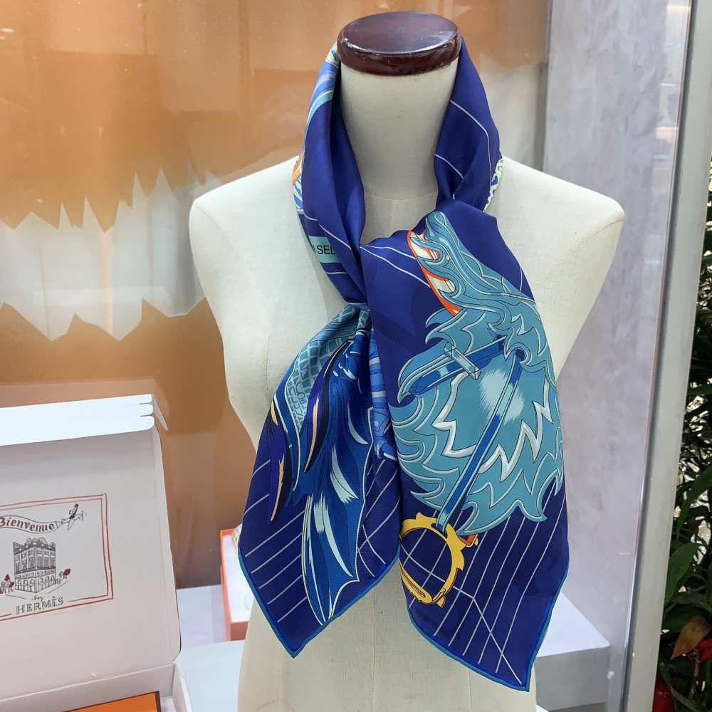 Hermès 90cm 100% Pure Silk Square Scarf!
