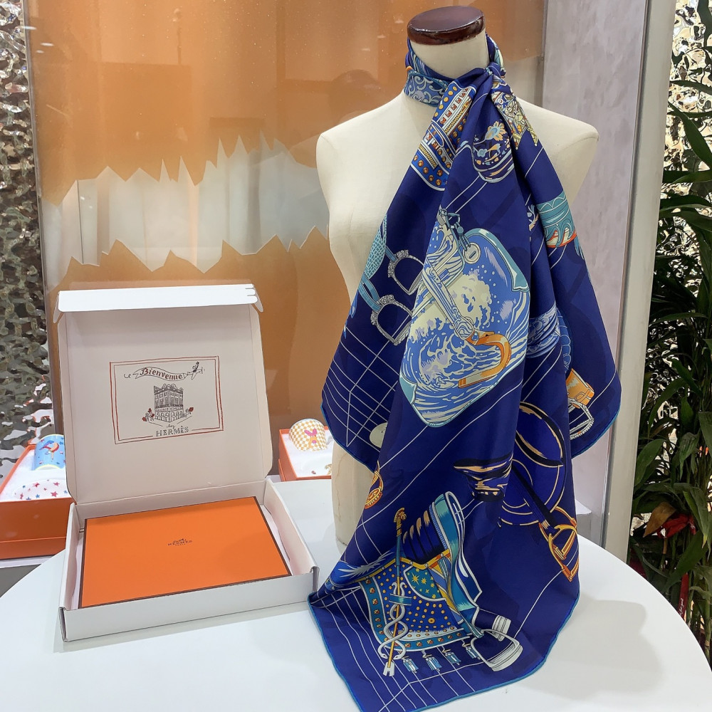 Hermès 90cm 100% Pure Silk Square Scarf!