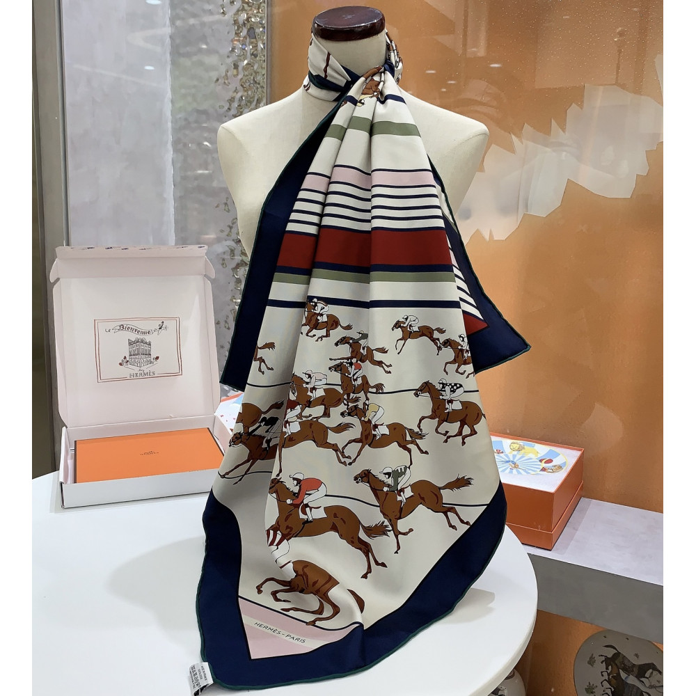 Hermès 90cm 100% Pure Silk Square Scarf!