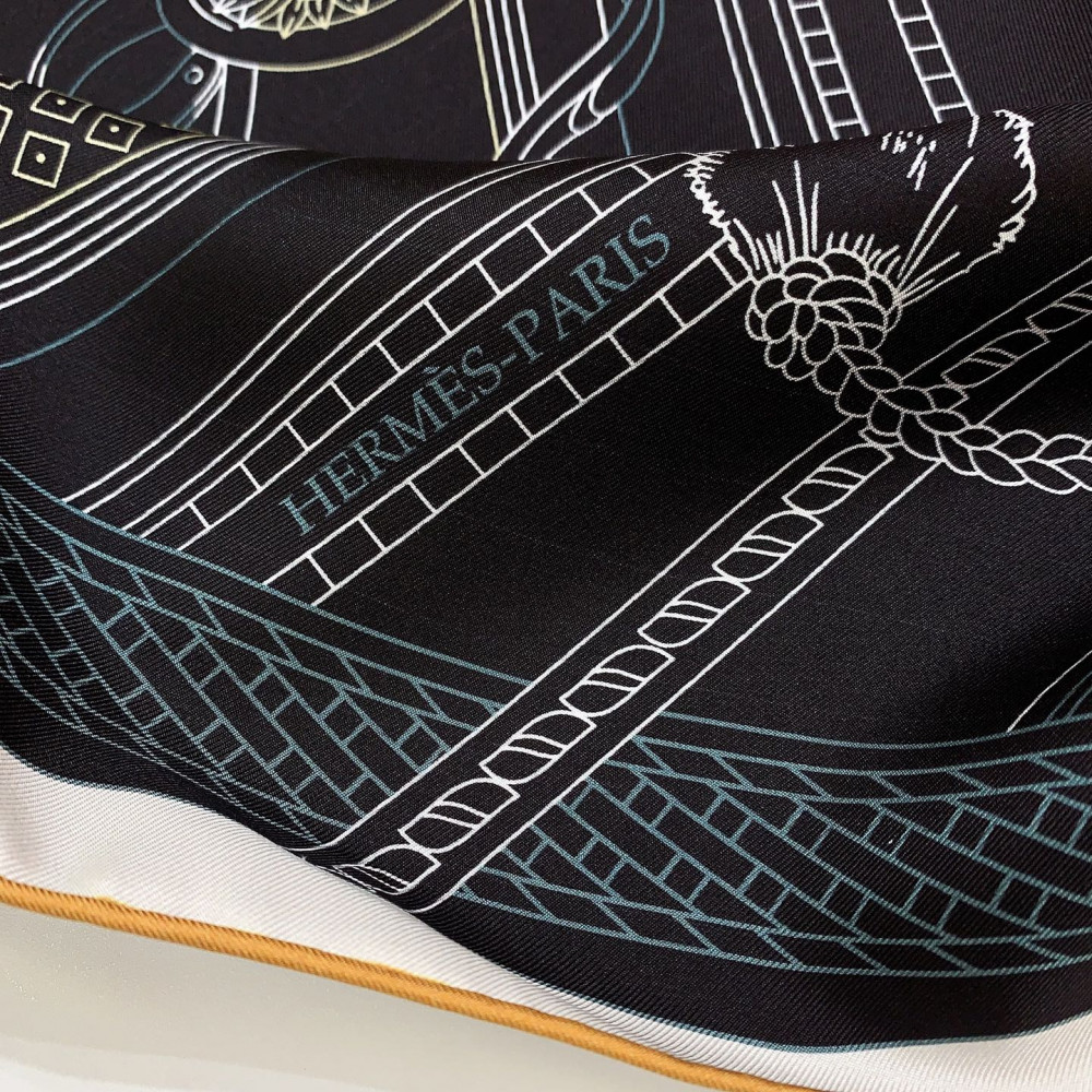 Hermès 90cm 100% Pure Silk Square Scarf!