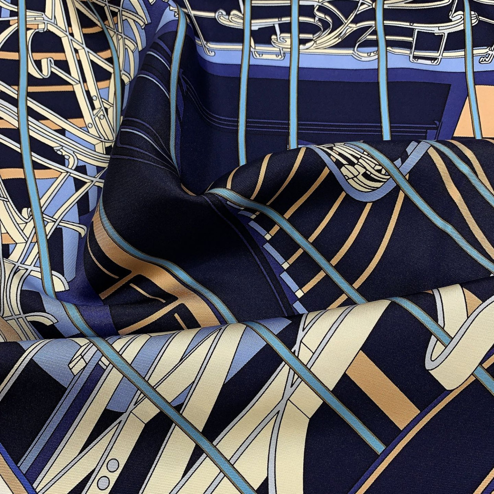 Hermès 90cm 100% Pure Silk Square Scarf!