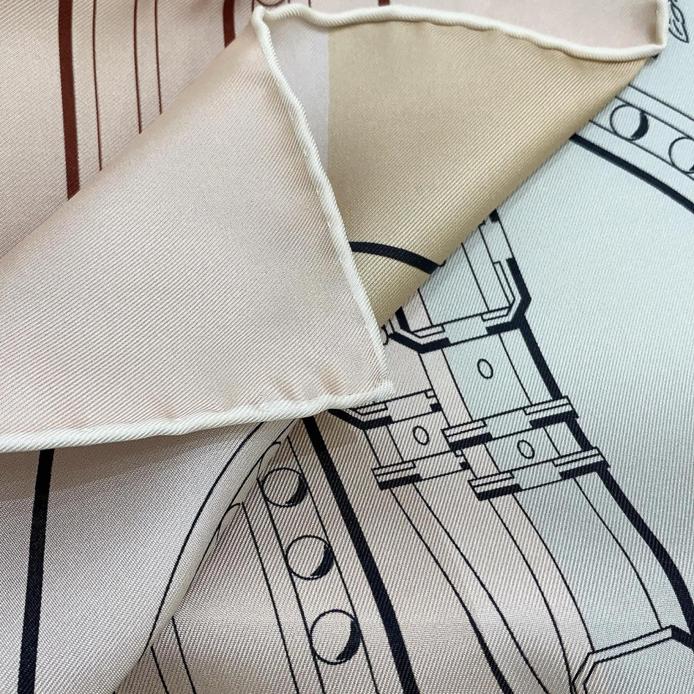 Hermès 90cm 100% Pure Silk Square Scarf!