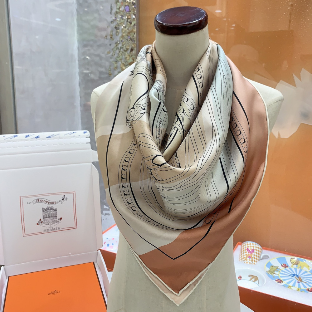 Hermès 90cm 100% Pure Silk Square Scarf!