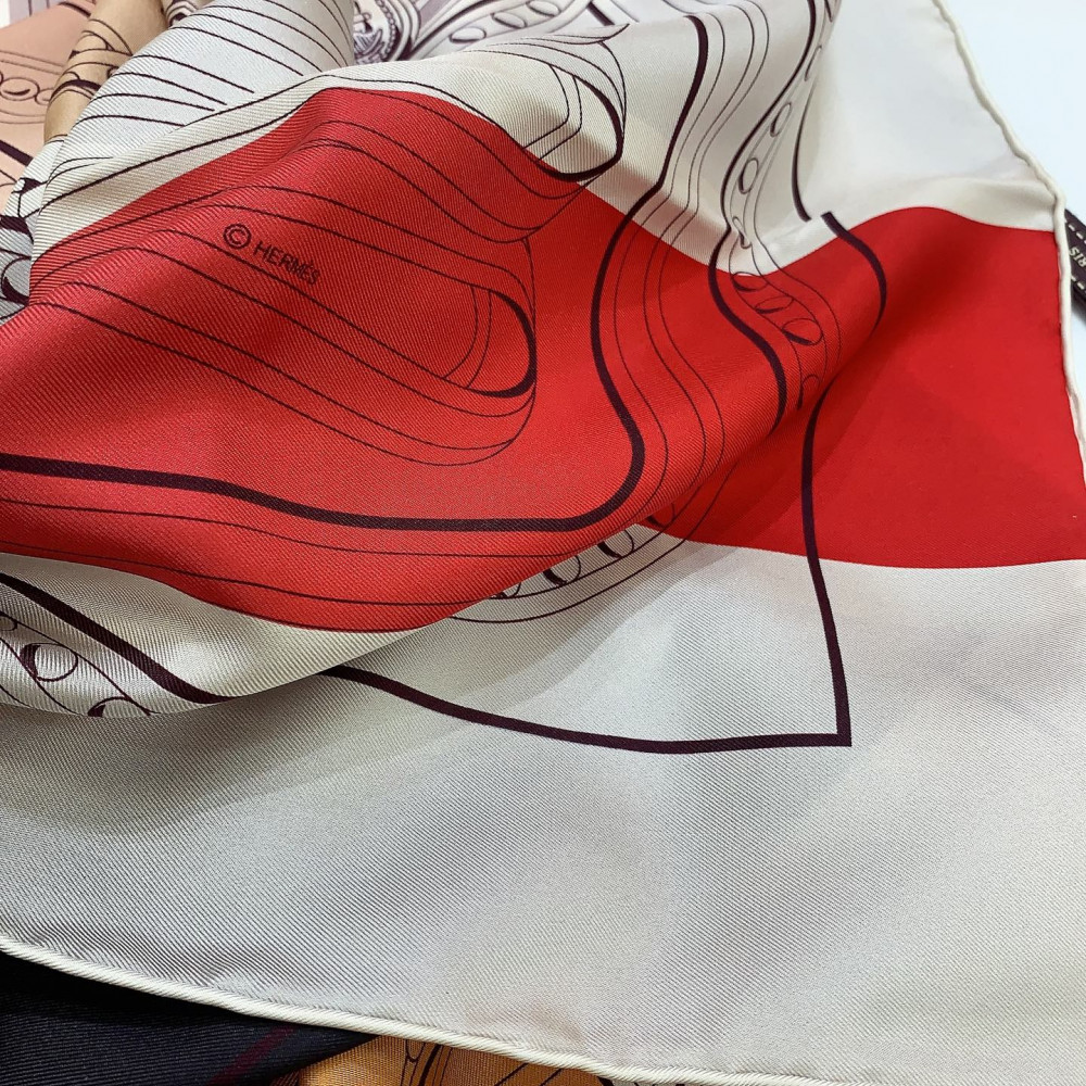 Hermès 90cm 100% Pure Silk Square Scarf!