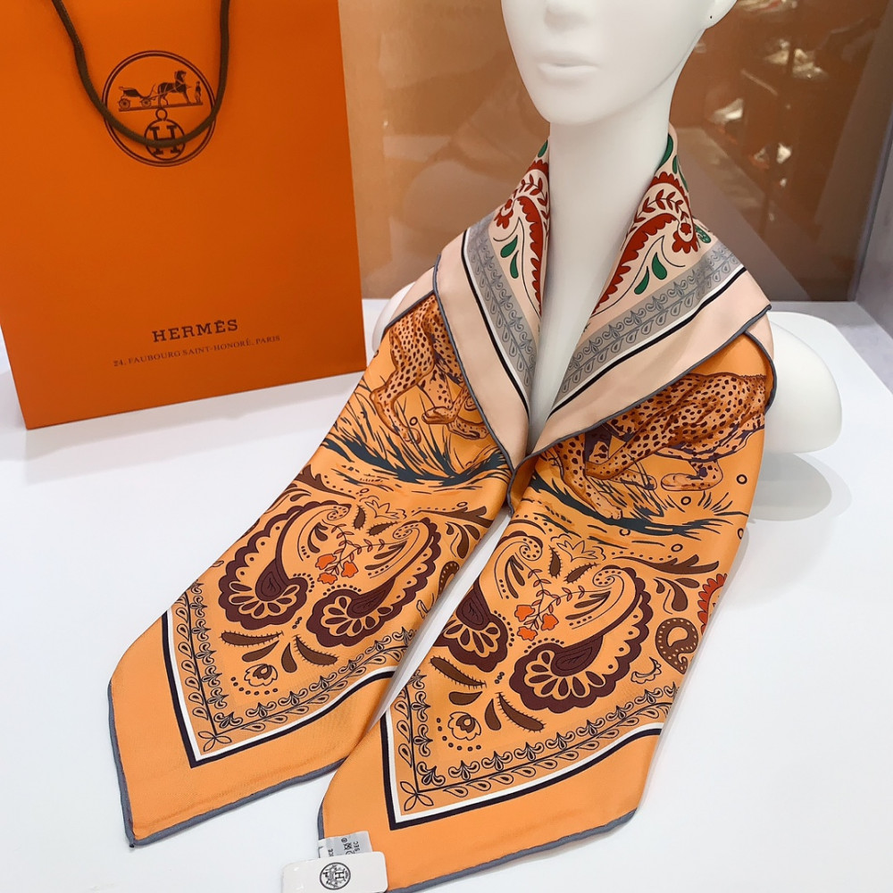 Hermès 90cm 100% Pure Silk Square Scarf!