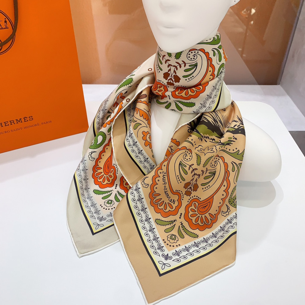Hermès 90cm 100% Pure Silk Square Scarf!