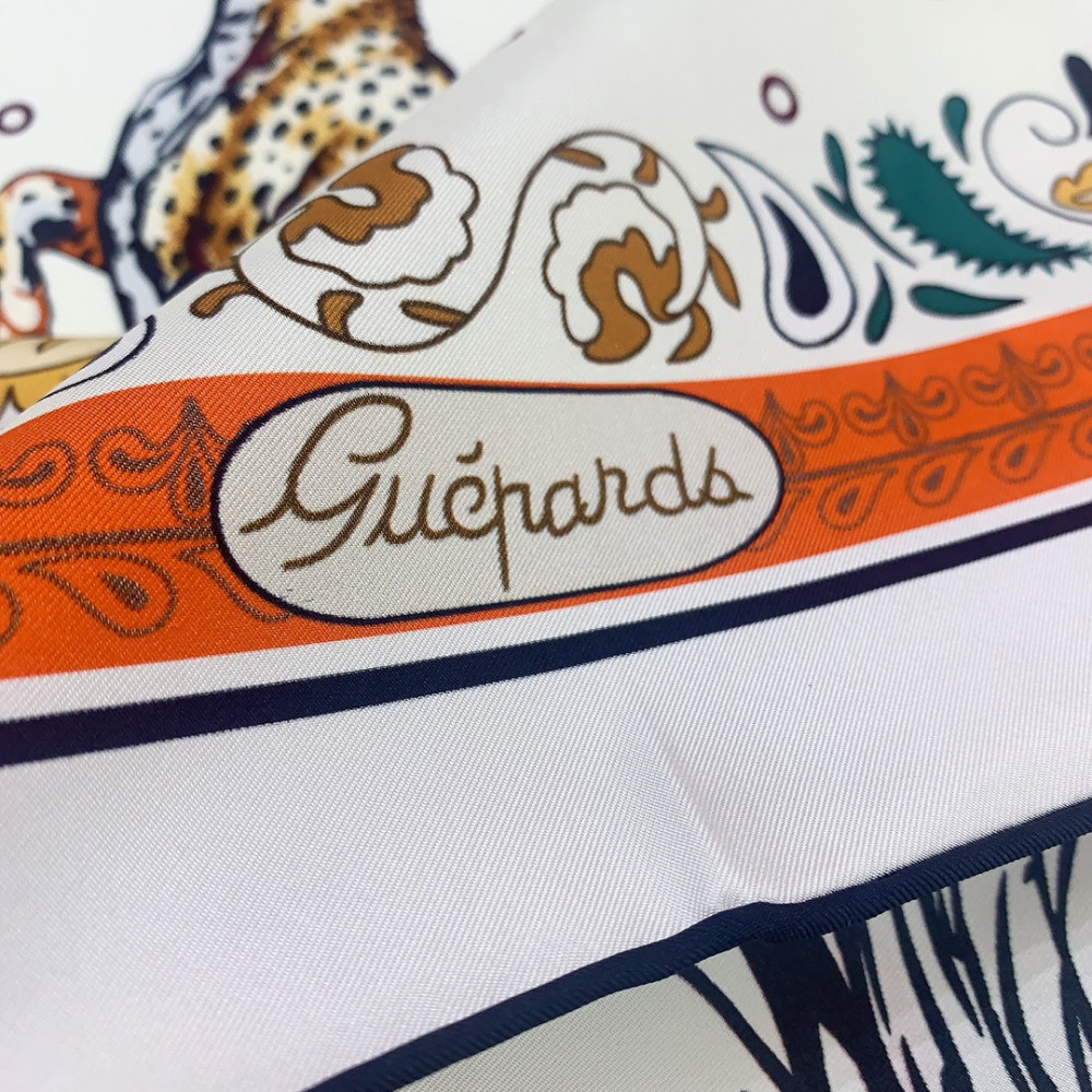 Hermès 90cm 100% Pure Silk Square Scarf!