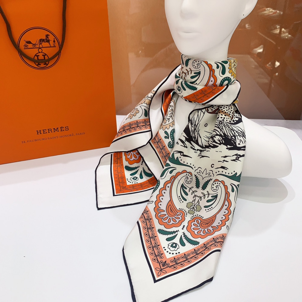 Hermès 90cm 100% Pure Silk Square Scarf!
