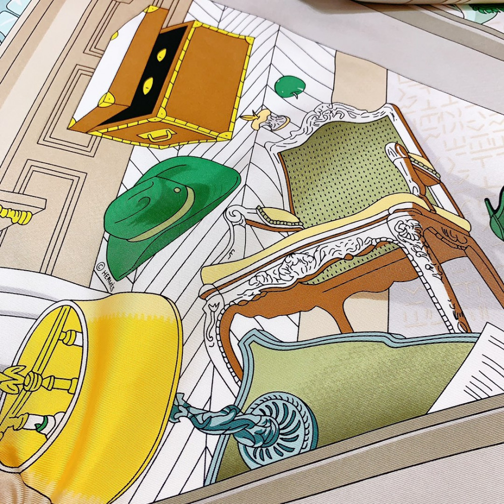 Hermès 90cm 100% Pure Silk Square Scarf!