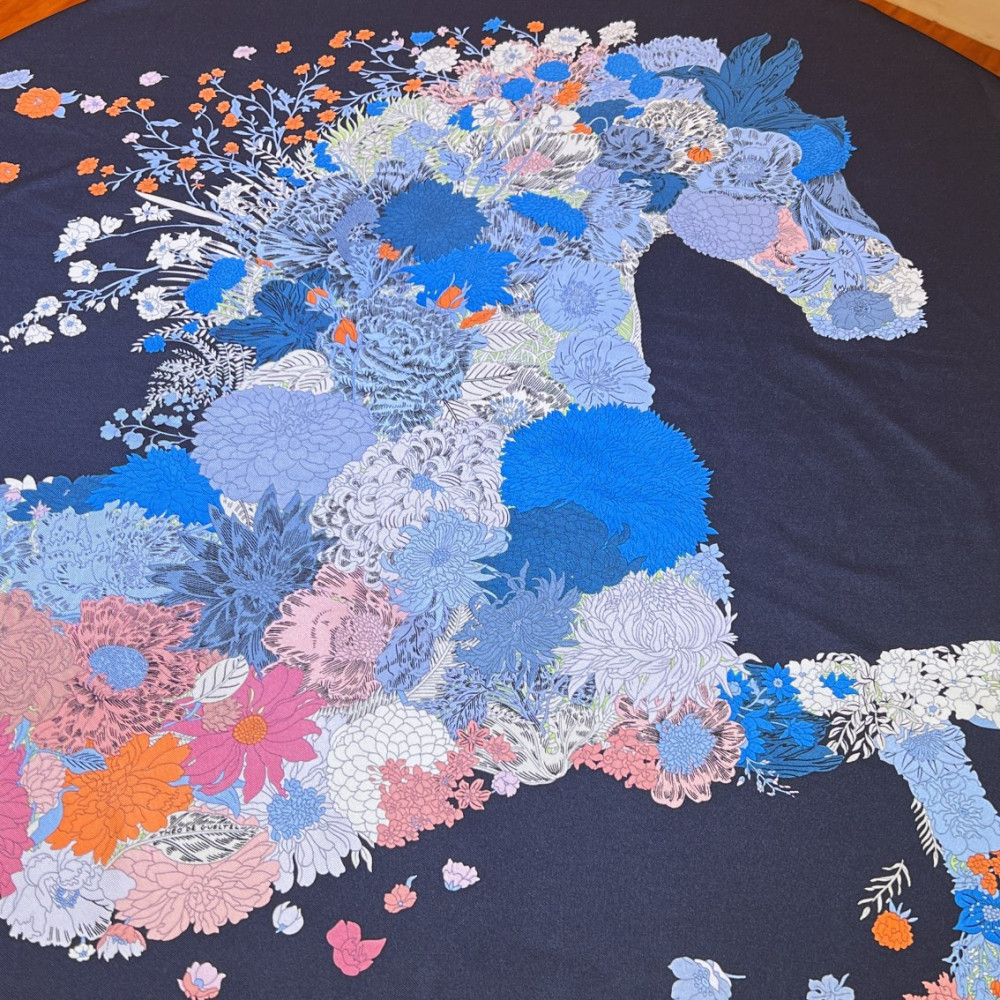 Hermès 90cm 100% Pure Silk Square Scarf!