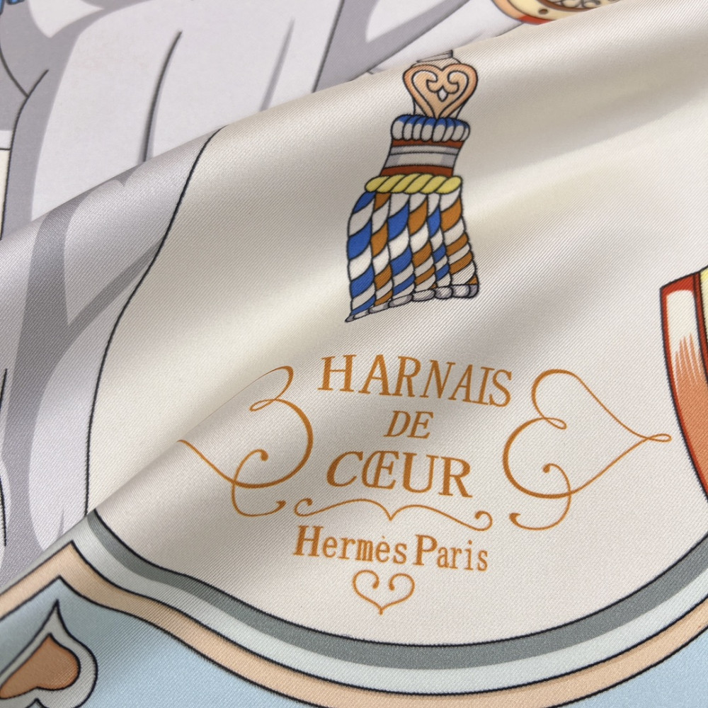 Hermès 90cm 100% Pure Silk Square Scarf!