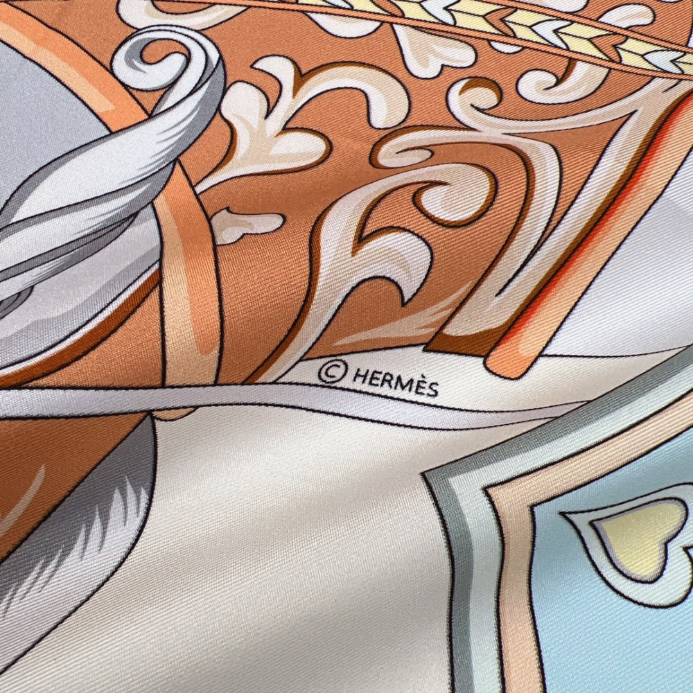 Hermès 90cm 100% Pure Silk Square Scarf!