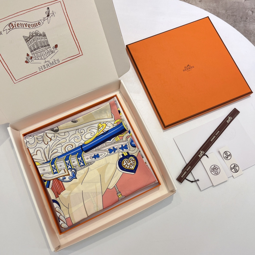 Hermès 90cm 100% Pure Silk Square Scarf!