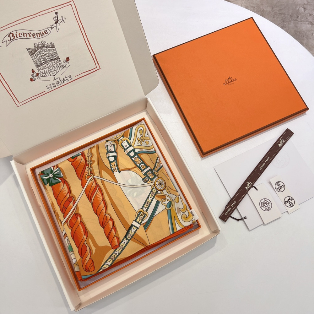 Hermès 90cm 100% Pure Silk Square Scarf!