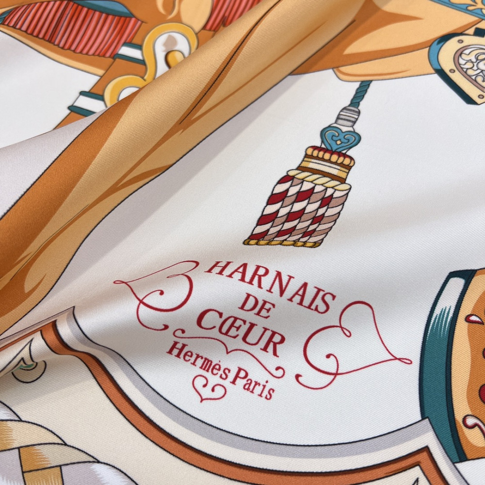 Hermès 90cm 100% Pure Silk Square Scarf!