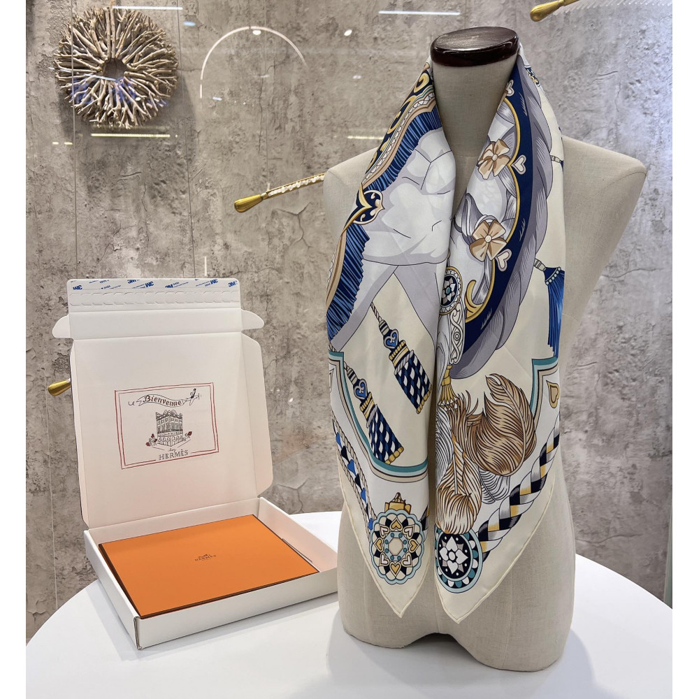 Hermès 90cm 100% Pure Silk Square Scarf!