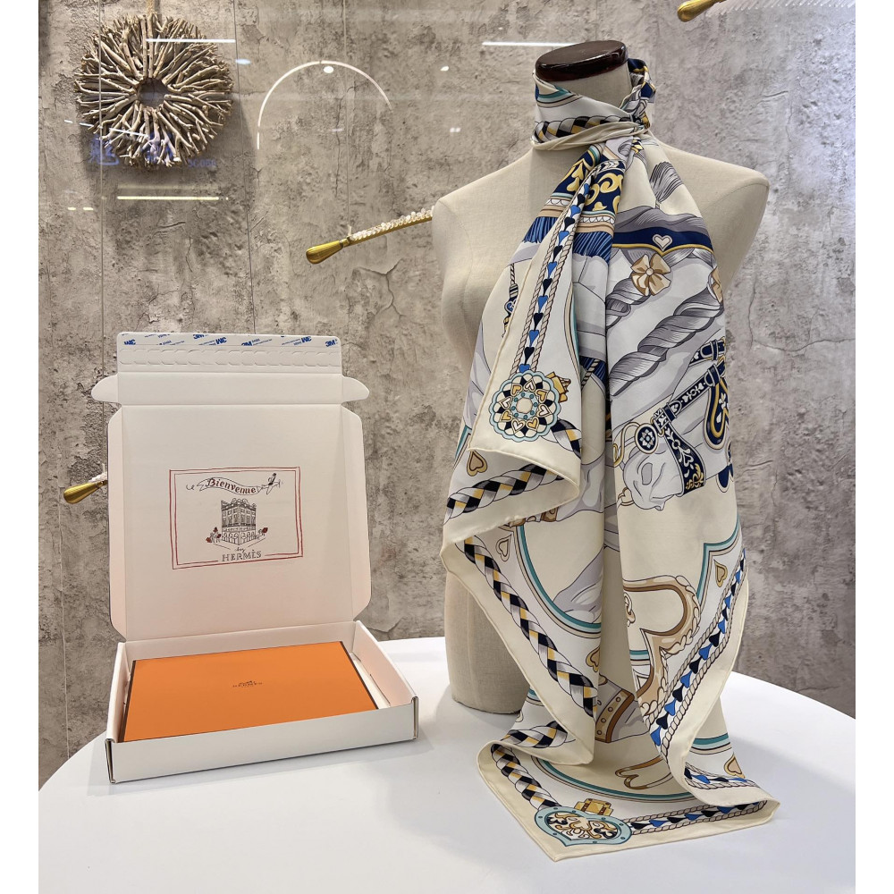 Hermès 90cm 100% Pure Silk Square Scarf!