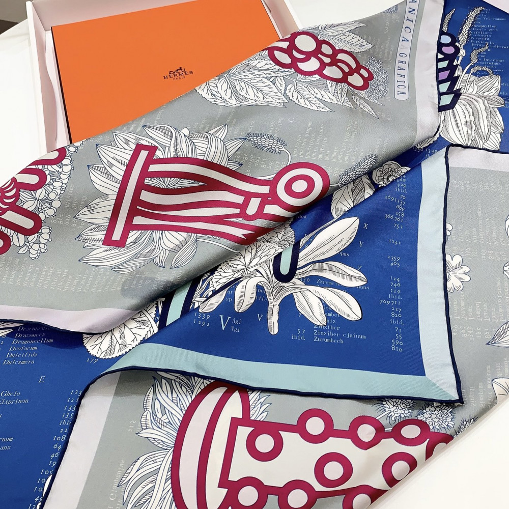 Hermès 90cm 100% Pure Silk Square Scarf!