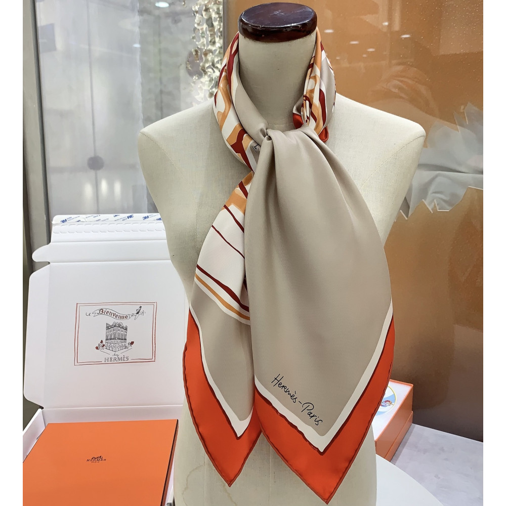 Hermès 90cm 100% Pure Silk Square Scarf!