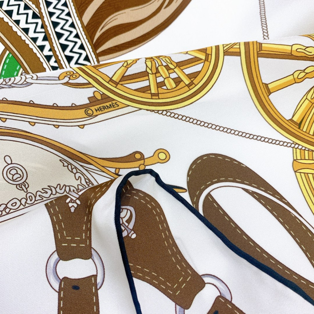 Hermès 90cm 100% Pure Silk Square Scarf!