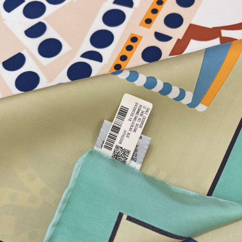 Hermès 90cm 100% Pure Silk Square Scarf!