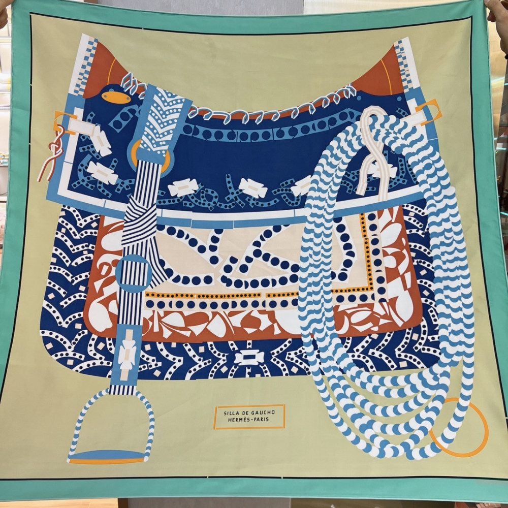 Hermès 90cm 100% Pure Silk Square Scarf!