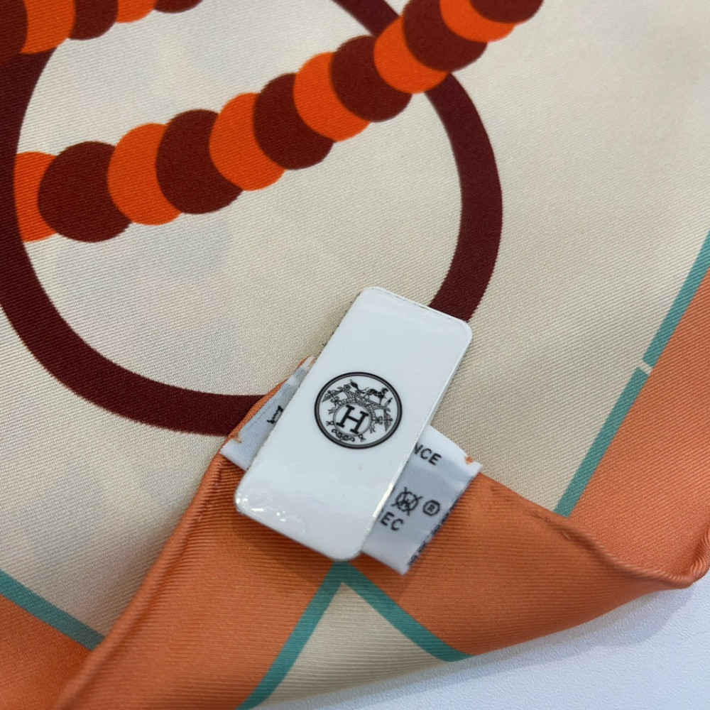 Hermès 90cm 100% Pure Silk Square Scarf!