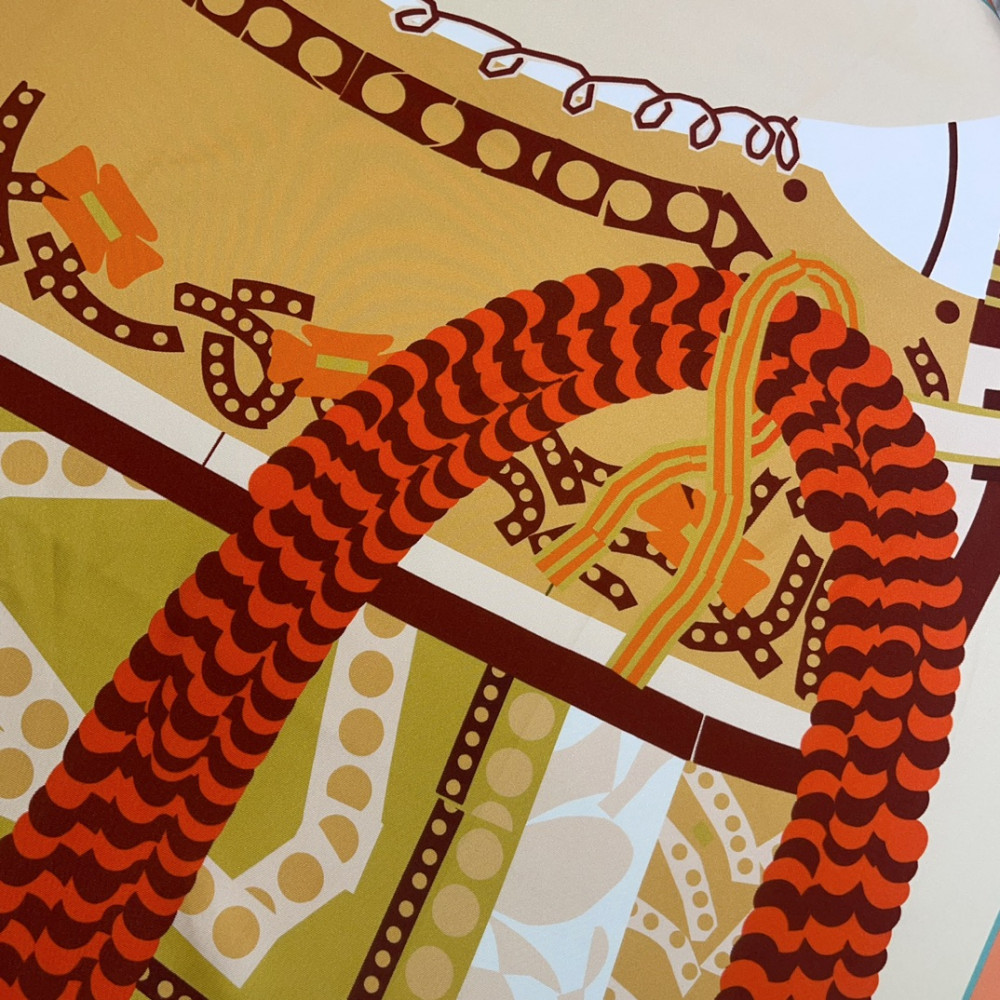 Hermès 90cm 100% Pure Silk Square Scarf!