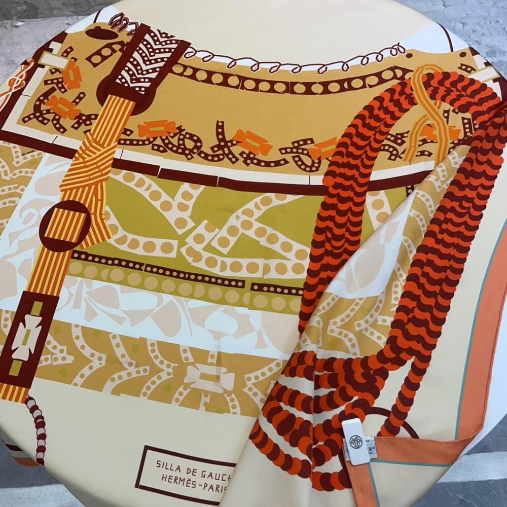 Hermès 90cm 100% Pure Silk Square Scarf!