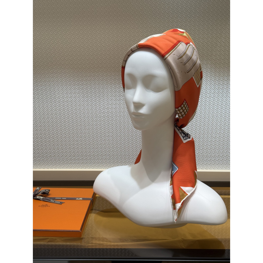 Hermès Fall/Winter 2025 90cm 100% Pure Silk Scarf!