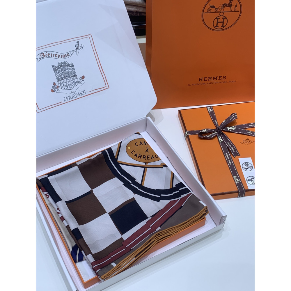 Hermès Fall/Winter 2025 90cm 100% Pure Silk Scarf!