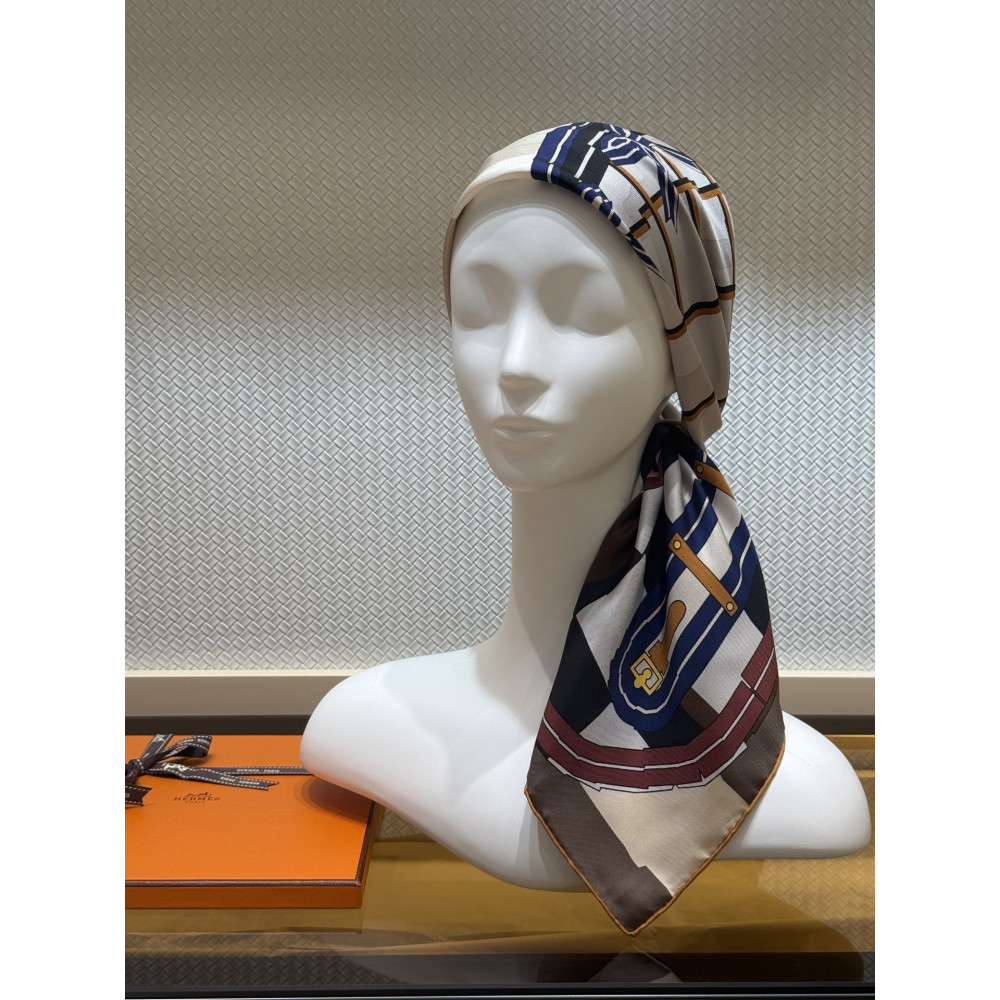 Hermès Fall/Winter 2025 90cm 100% Pure Silk Scarf!