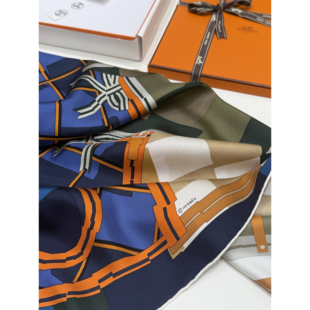 Hermès Fall/Winter 2025 90cm 100% Pure Silk Scarf!